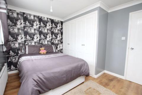 32 Barnett Place, Cleethorpes, DN35 7SU