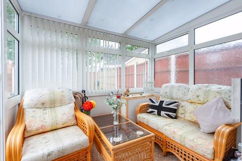 17 Abbotts Close, Runcorn, WA7 4UZ