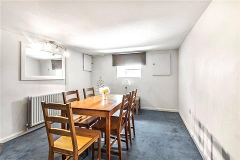 undefined, West Street, Farnham, Surrey, GU9