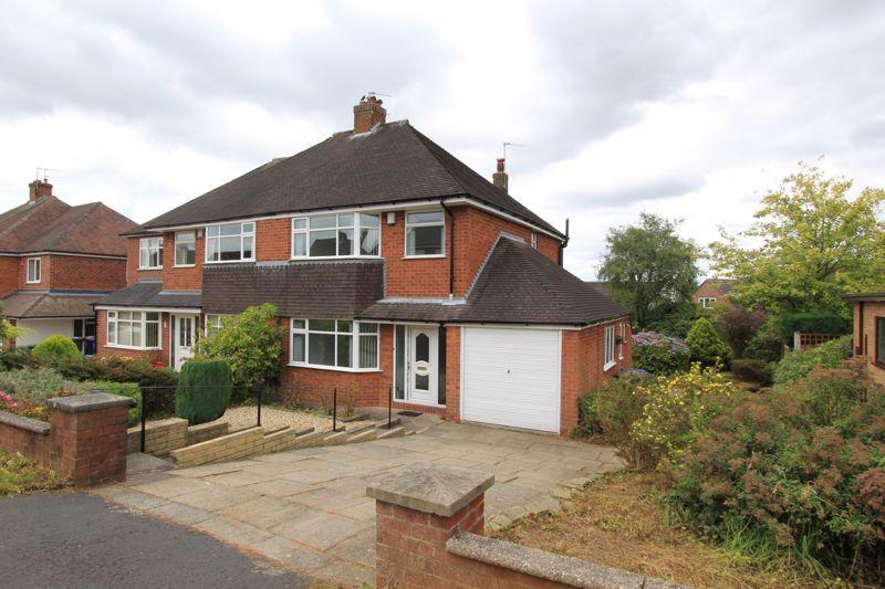 Camborne Crescent, Westlands 3 bed semidetached house £995 pcm (£230 pw)