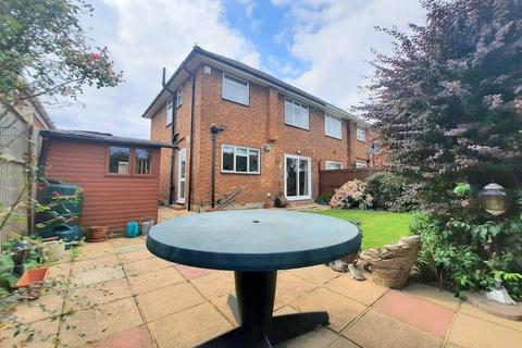 11 Hazelmere Close, Feltham, TW14 9PX