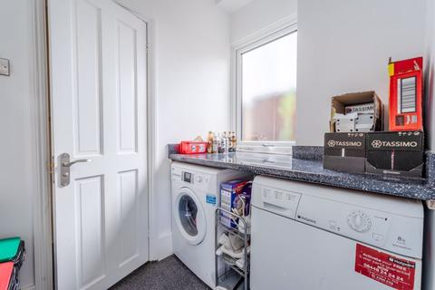 16 Elmbrook Road, Sutton, SM1 2JF