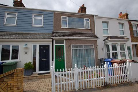 13 Copland Road, Stanford-le-hope, SS17 0DE