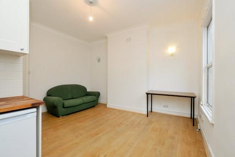 1 bedroom flat to rent, Green Lanes, Stoke Newington