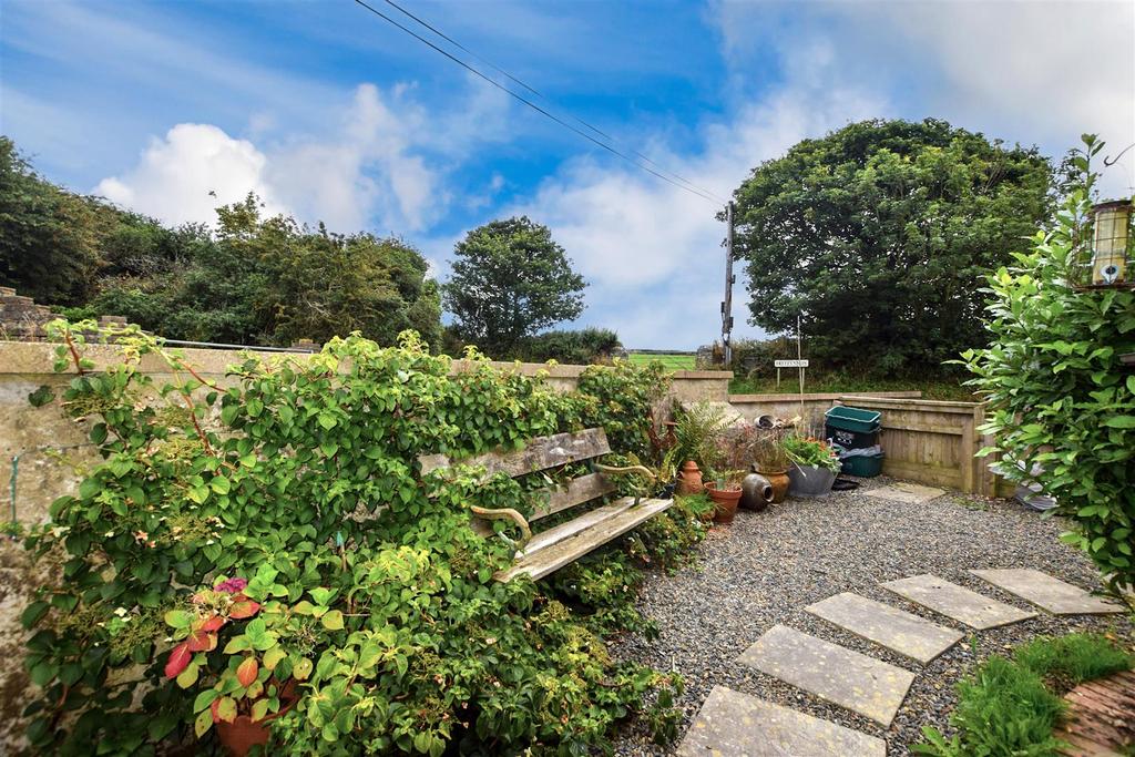 Garden- Copy.jpg