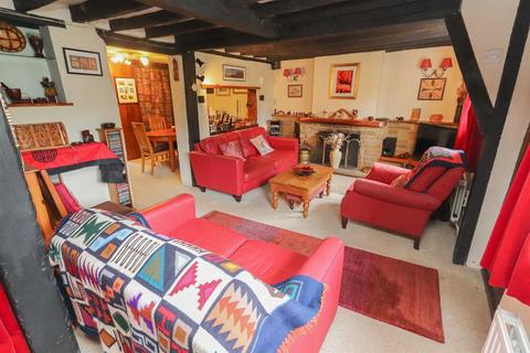 Sandhouse Cottage Watling Street, Heath And Reach, Leighton Buzzard, LU7 9RA