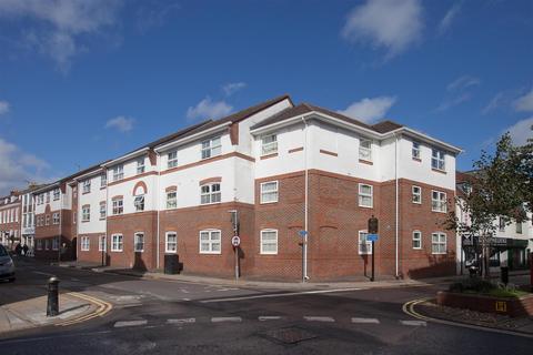 1 Bed Flats To Rent In Salisbury Apartments Flats To Let Onthemarket