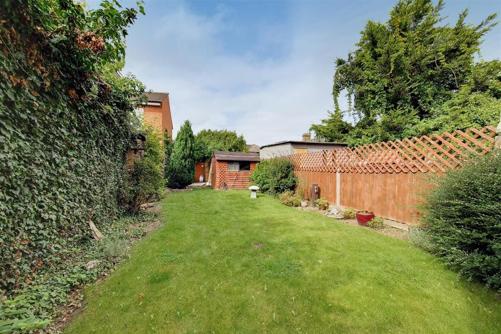 5 Garden-2.jpg