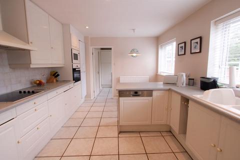 57 Langham Close, Bolton, BL1 7RA