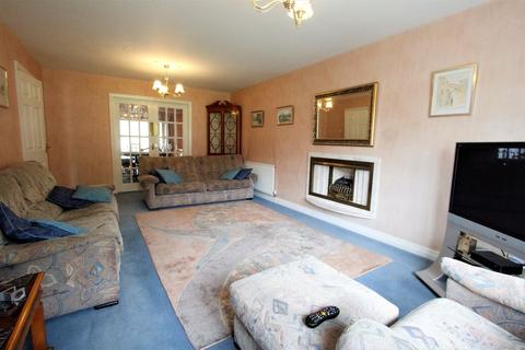57 Langham Close, Bolton, BL1 7RA