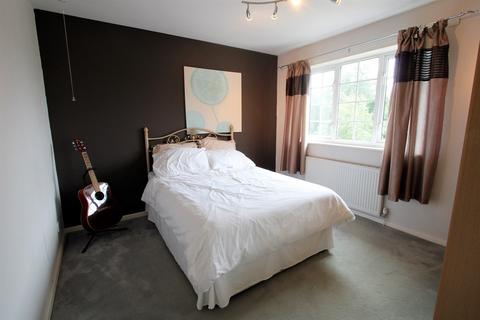 57 Langham Close, Bolton, BL1 7RA