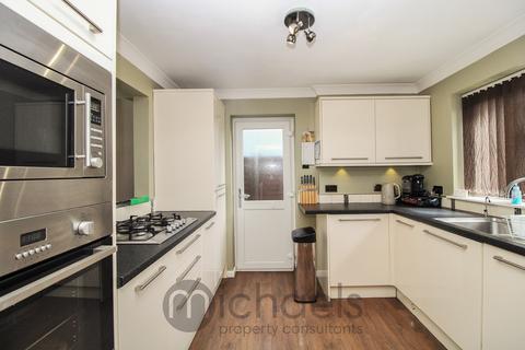 17 Heathfields, Eight Ash Green, Colchester, CO6 3QP