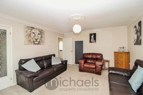 17 Heathfields, Eight Ash Green, Colchester, CO6 3QP
