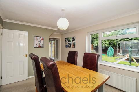 17 Heathfields, Eight Ash Green, Colchester, CO6 3QP