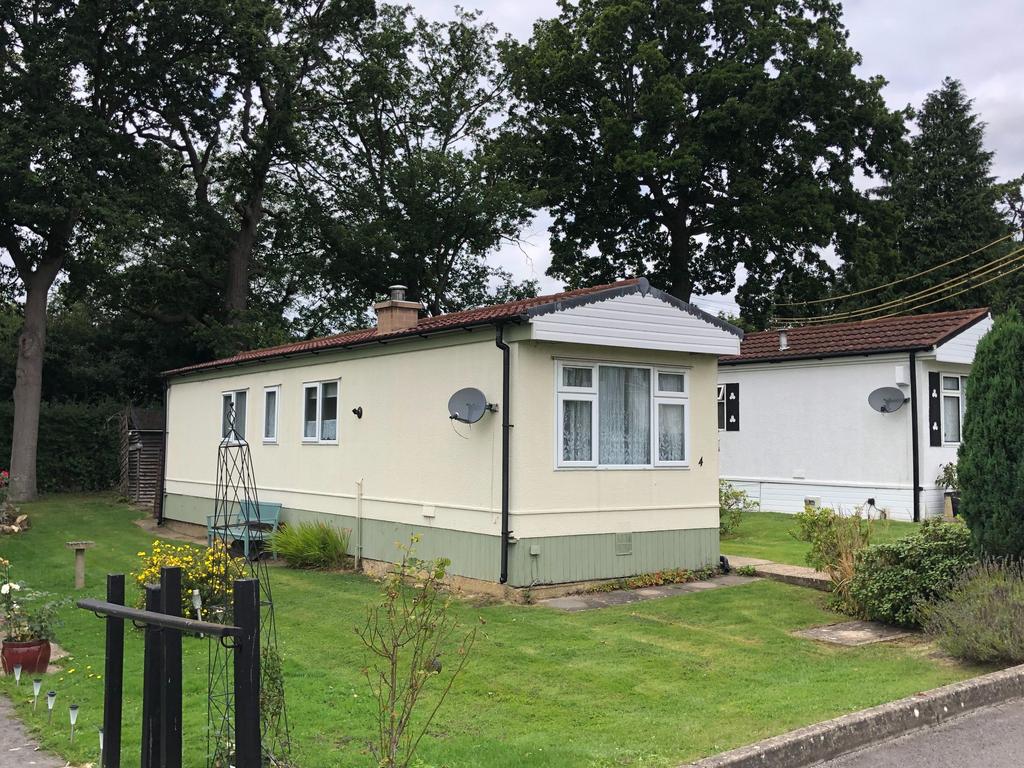St. Brelades Court, Crouch House Road, Edenbridge 1 bed bungalow for