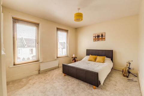23 Gordon Road, Rochester, ME2 3HG