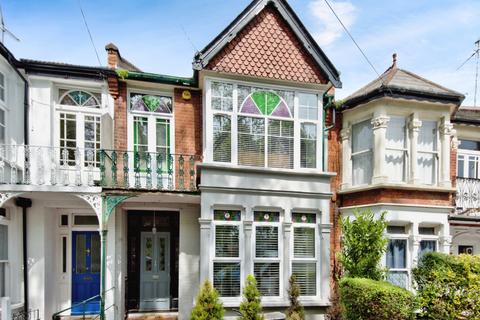 4 bedroom terraced house for sale, Warrior Square North, Southend-on-sea, SS1