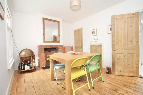 34 Philip Road, Ipswich, IP2 8BQ