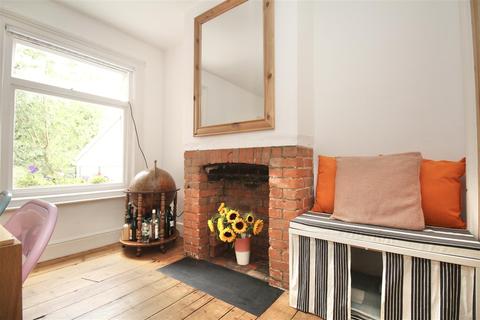 34 Philip Road, Ipswich, IP2 8BQ