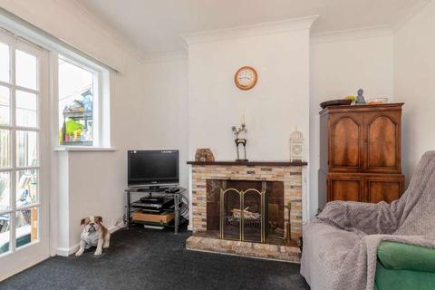 29 Lyn Avenue, Lichfield, WS13 7DA