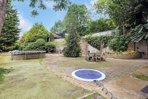 Sunnyside Farm Chalky Road, Stockbury, Sittingbourne, ME9 7QP