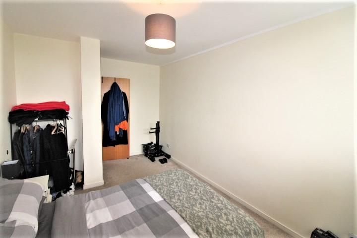 Bedroom 1 (b)