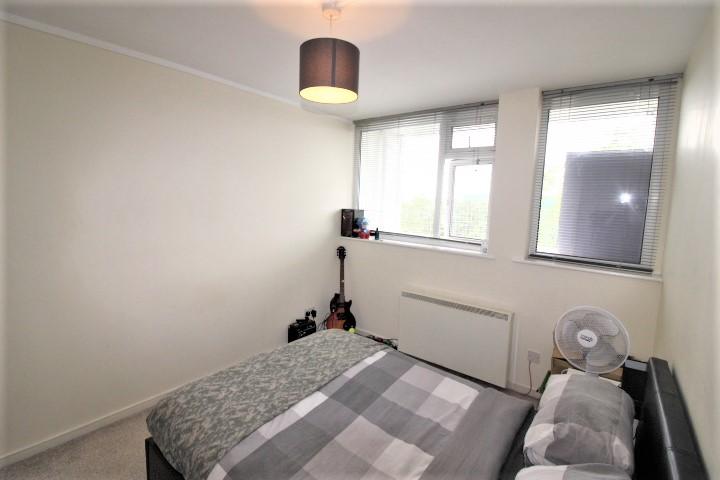 Bedroom 1 (a)