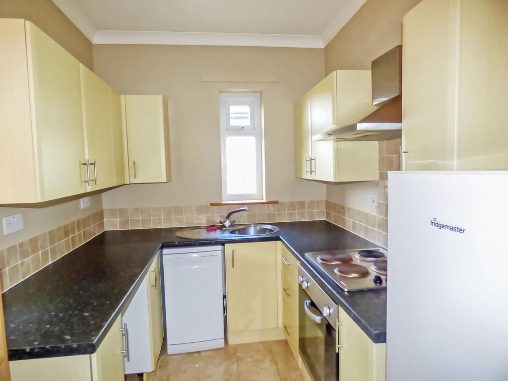 Princess Louise Road, Blyth, Northumberland, NE24 2NE 2 bed flat £77,000