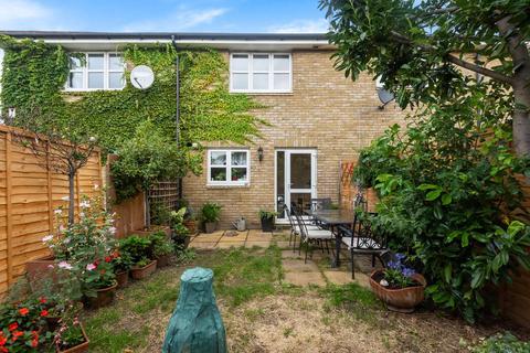 36 Ashmore Close, London, SE15 5GY