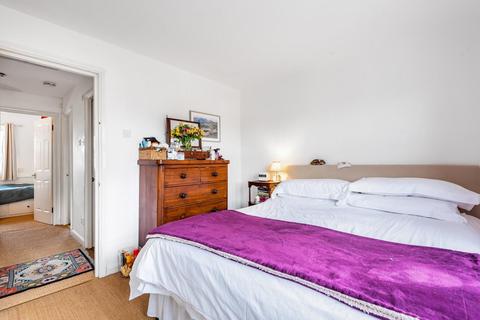 36 Ashmore Close, London, SE15 5GY