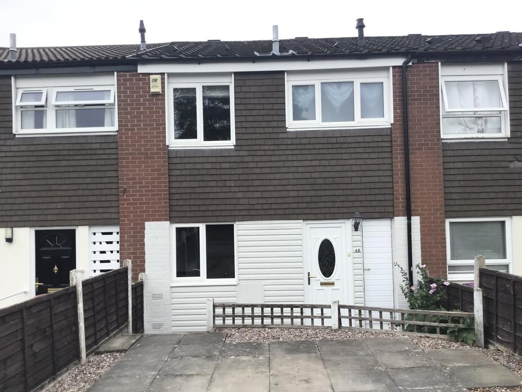Matlock Avenue, Dawley, Telford, TF4 2 bed terraced house £120,000