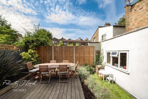 182a Millfields Road, London, E5 0AR