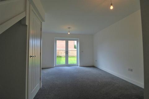 2 bedroom semi-detached house to rent - Waterworks Street, Immingham, DN40
