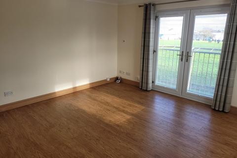 2 bedroom flat to rent, Queens Court, Larbert, FK5