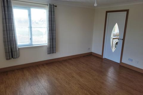 2 bedroom flat to rent, Queens Court, Larbert, FK5