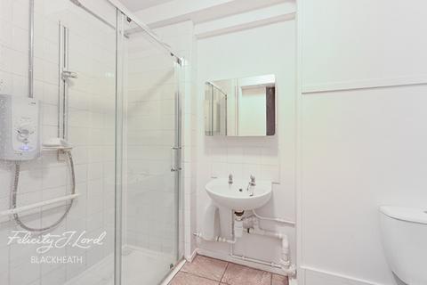 Flat 5, Carew House Godfrey Road, Woolwich, London, SE18 5HB