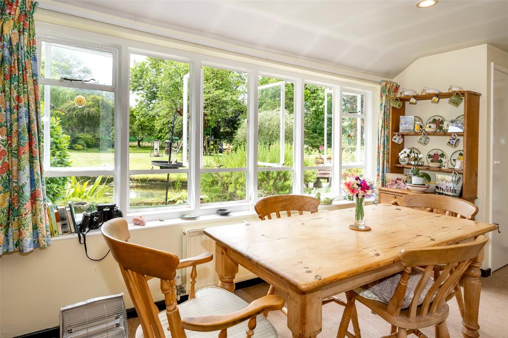 Breakfast Room