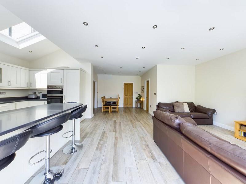 Open Plan Kitchen/Dining Area/Sitting Area