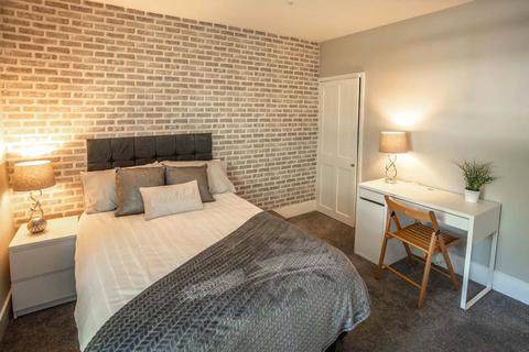 undefined, Kneller Road, Brockley, London, SE4
