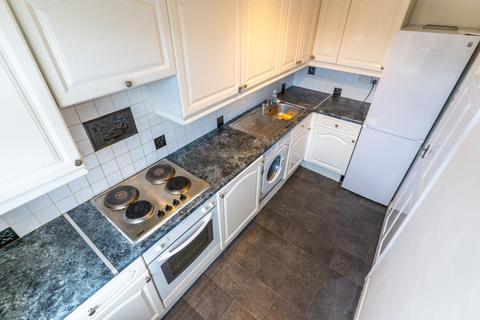 98 Arden Grove, Ladywood, Birmingham, B16 8HQ