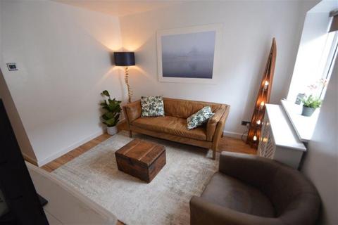 5a Bridge Street, Godalming, GU7 1HY
