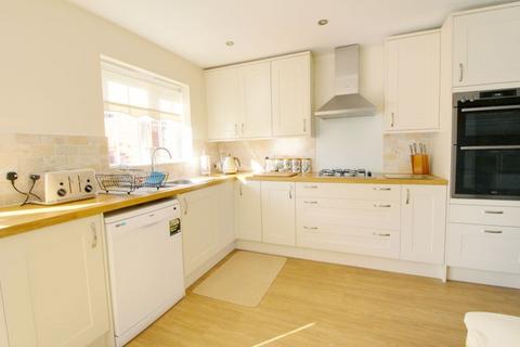 4 Ferney Road, Cheshunt, Waltham Cross, EN7 6XP