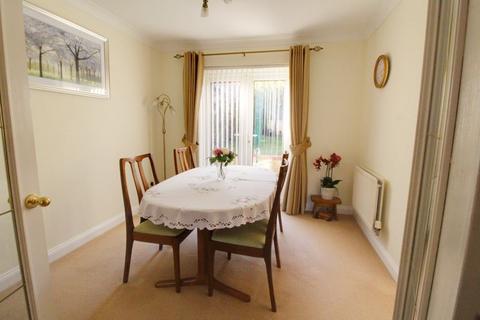 4 Ferney Road, Cheshunt, Waltham Cross, EN7 6XP