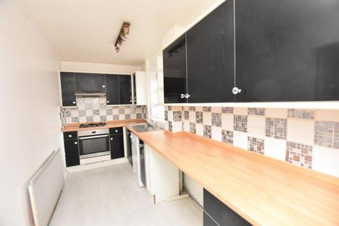 3 bedroom end of terrace house to rent, Kent Walk, Peterlee, Co. Durham, SR8