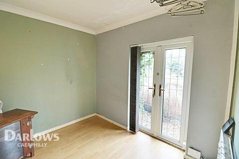 14 Thomasville, Caerphilly, CF83 2RE