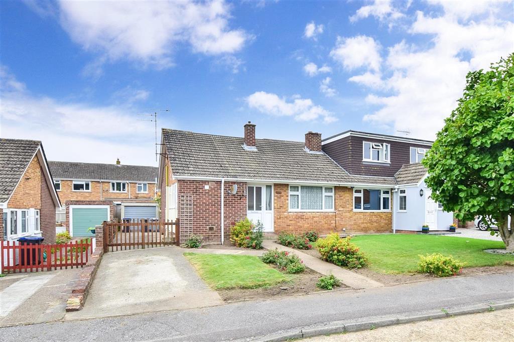 Fairview Gardens, Sturry, Canterbury... 3 bed semidetached bungalow