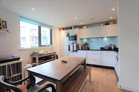 2 bedroom flat to rent, Egret Heights, Waterside Way, London, N17