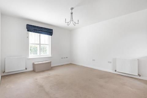 16 Oaktree Gardens, Eltham, London, SE9 3GA