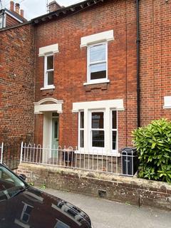 4 bedroom terraced house to rent, Salisbury SP1