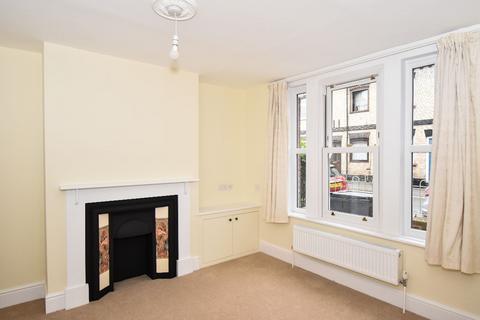 4 bedroom terraced house to rent, Salisbury SP1
